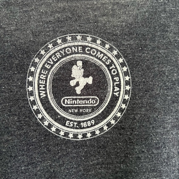 Nintendo NYC official Men’s Small T Shirt - Picture 5 of 5